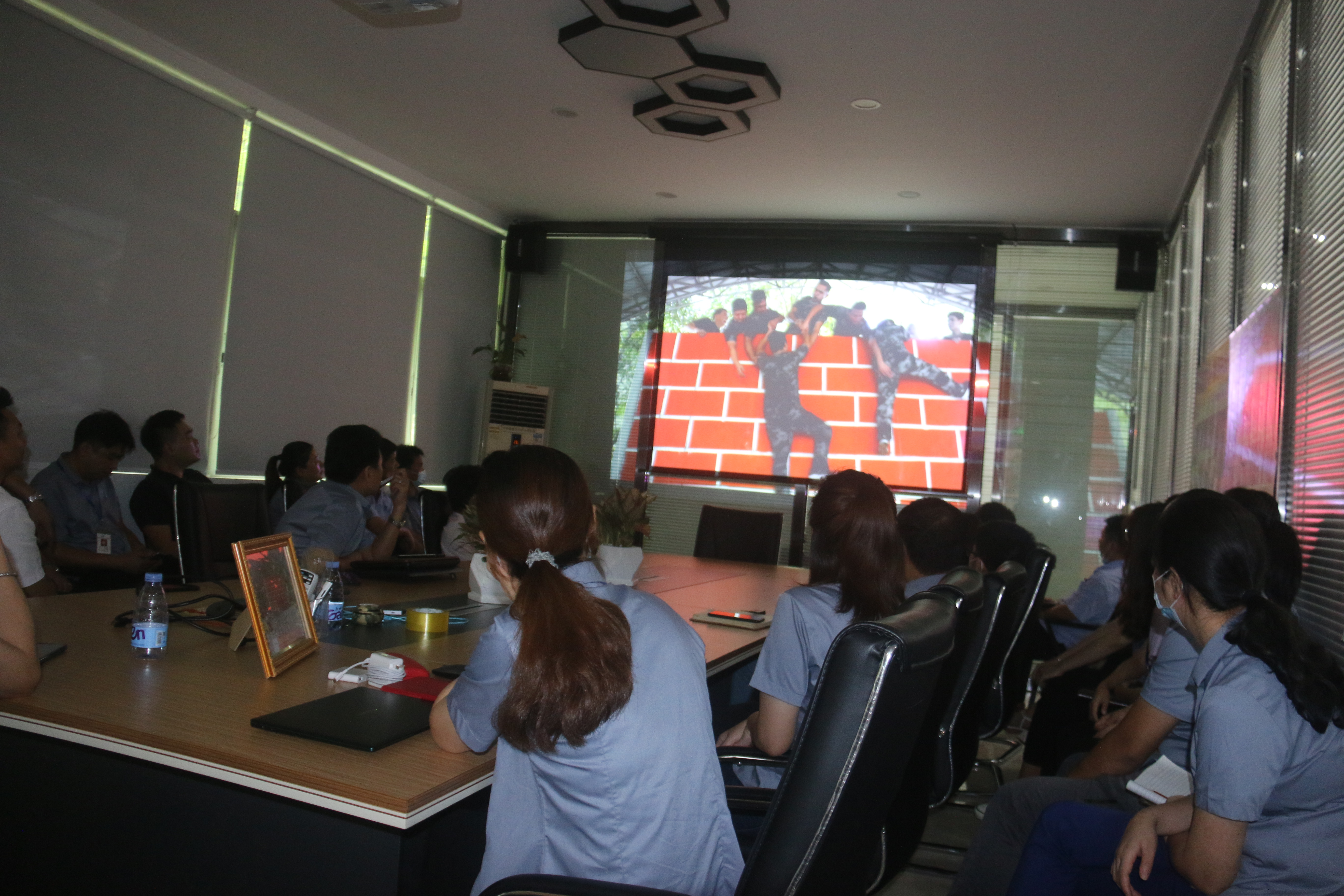 同心協(xié)力、贏在執(zhí)行、共創(chuàng)輝煌-深圳譽(yù)格拓展訓(xùn)練回顧